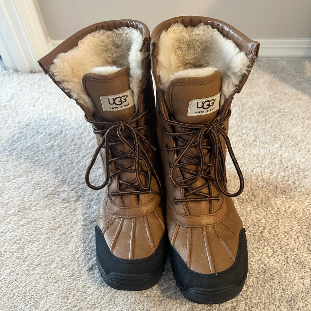 Ugh snow boots - Picture 4 of 4